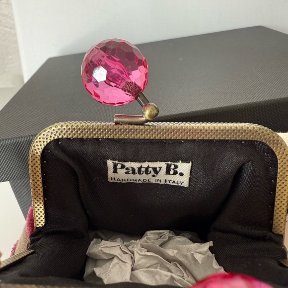 Nina Pink and Cream Patterned Clutch - Picture 5 of 11